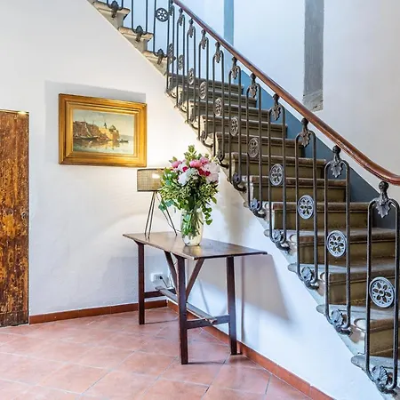 بيت ضيافة Santa Monaca Suites فلورنس